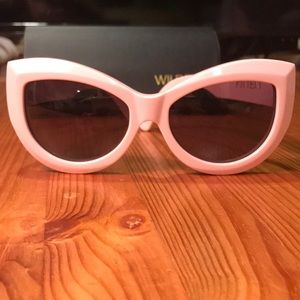 WILDFOX KITTEN SUNGLASSES
